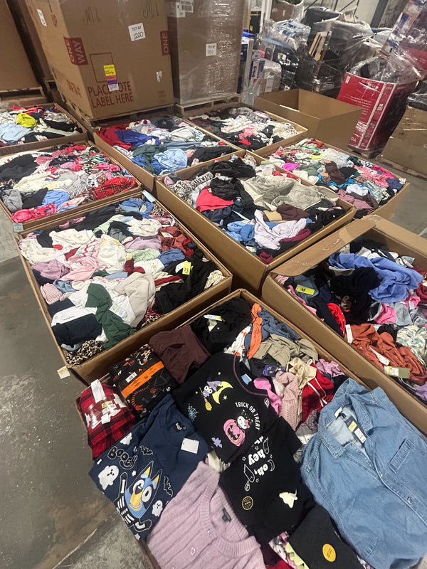 Target Mixed Clothing Pallet